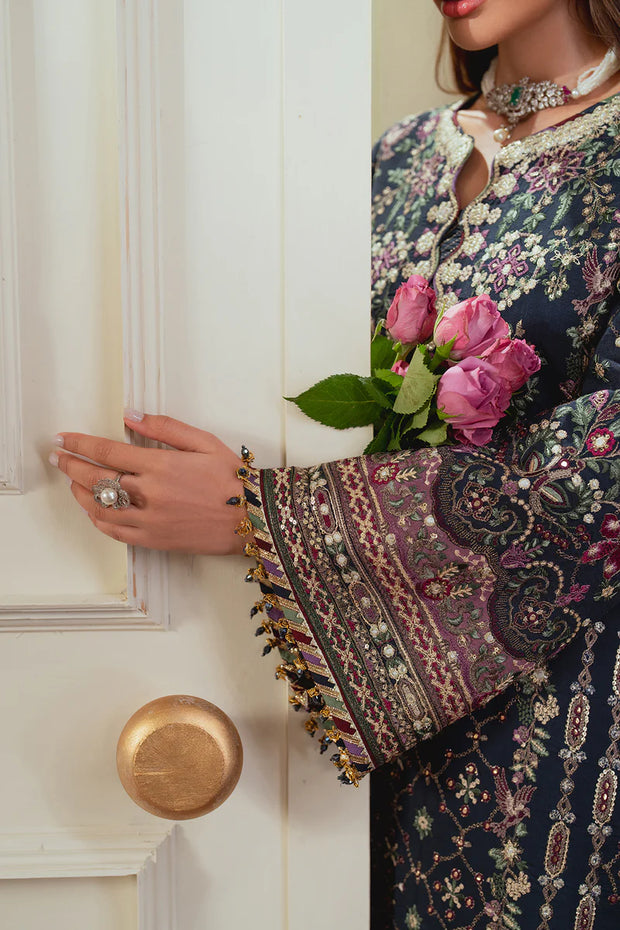 EMBROIDERED SILK CH13-07